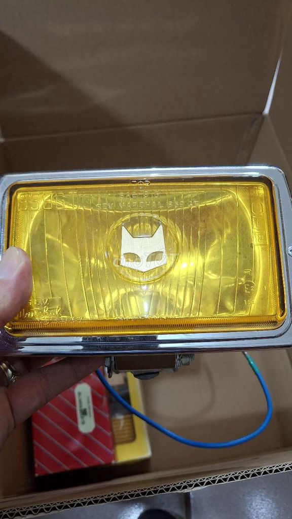 ĐÈN SƯƠNG MÙ xe hơi PHÁP. Mua bán Phụ tùng xe tại Huyện Vũng Liêm Vĩnh Long được đăng bởi Valhein hình 1