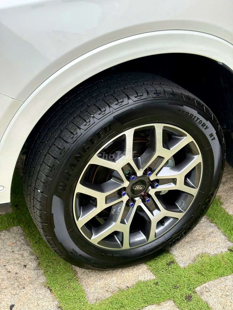 2023 Titanium+ 2.0 AT 4x4 - 37000 km. Mua bán Ô tô tại Thành phố Thủ Dầu Một Bình Dương được đăng bởi Lực hình 4