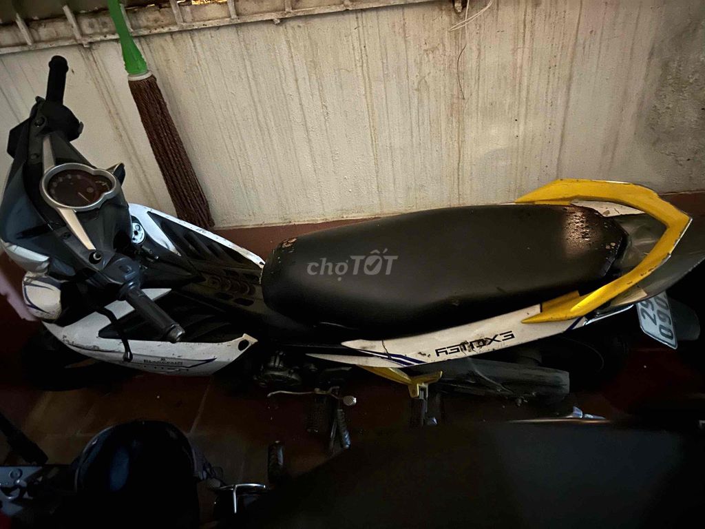 Thừa xe máy cũ đem bán sắt vụn. Mua bán Xe máy tại Quận Đống Đa Hà Nội được đăng bởi Nguyễn Hoàng Phúc hình 2