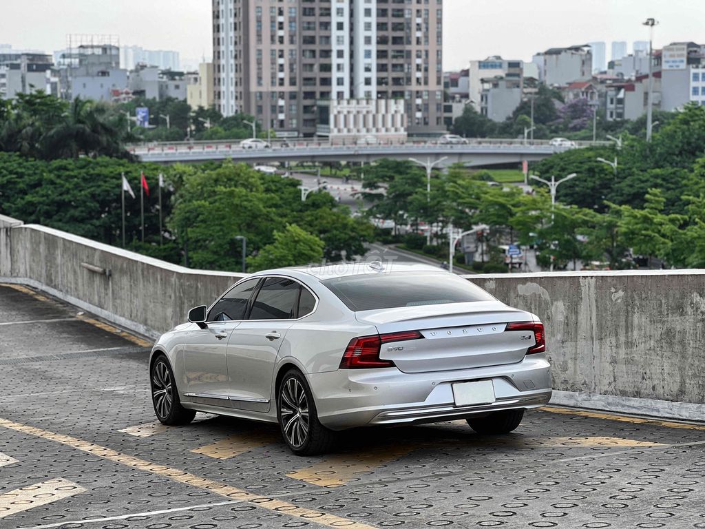 Volvo S90 2022 Inscription - 50000 km. Mua bán Ô tô tại Quận Long Biên Hà Nội được đăng bởi Nguyễn Thanh Phúc hình 3