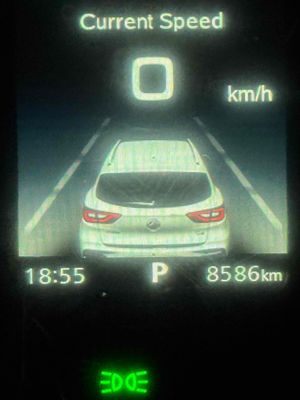 MG ZS LUX 2025 Đỏ 8600km