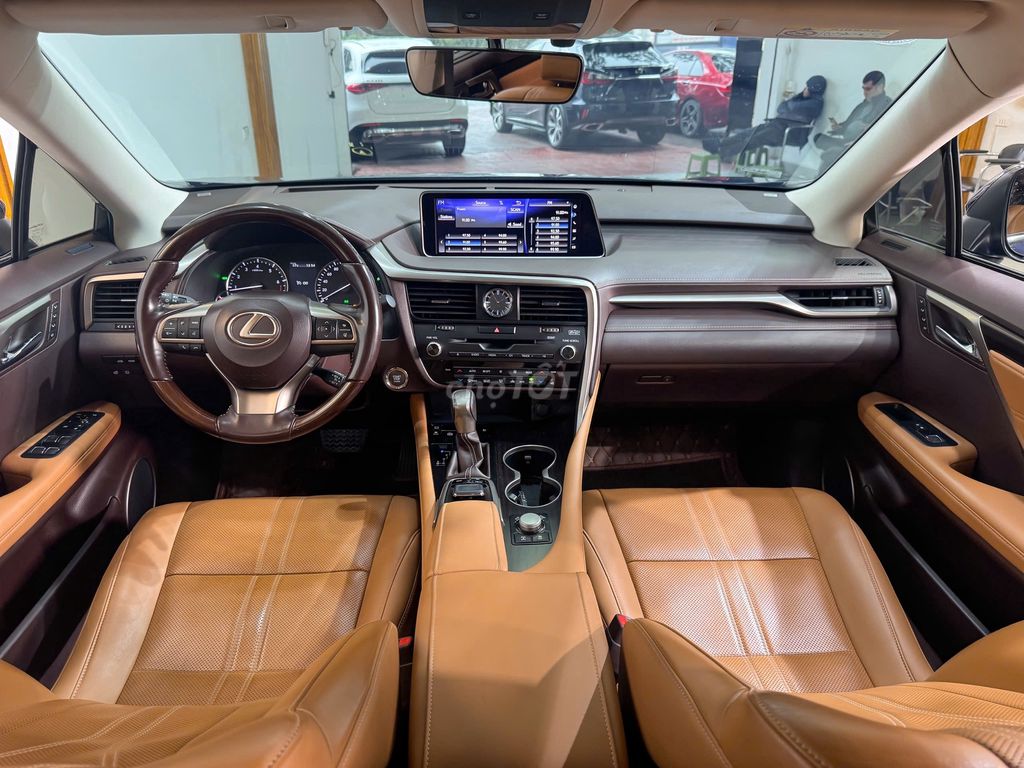 Lexus RX 2018 350 - 4000 km. Mua bán Ô tô tại Quận Long Biên Hà Nội được đăng bởi Đỗ Nhật Tiến  hình 7