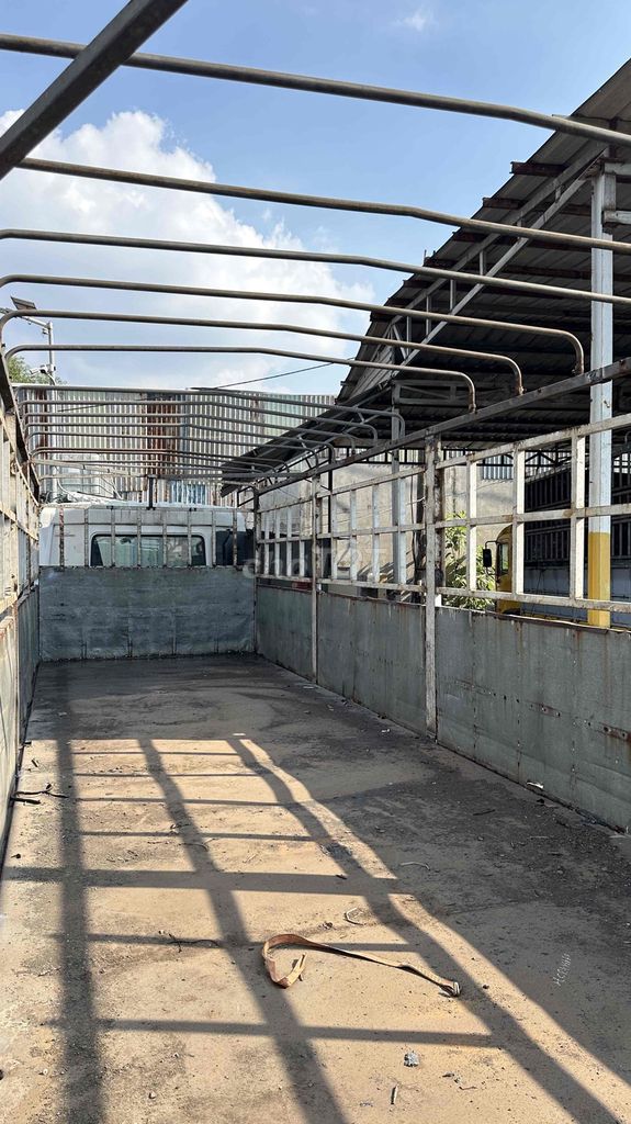 Dongfeng Hoàng Huy 3 chân 2015. Mua bán Xe tải, xe ben tại Thành phố Thuận An Bình Dương được đăng bởi ĐÔNG DONGFENG AUTO hình 6