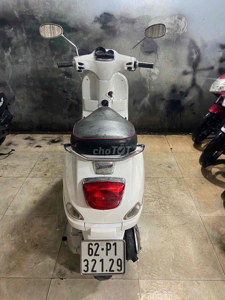 Vesspa đèn vuông 3vie máy zin bs long an. Mua bán Xe máy tại Thành phố Dĩ An Bình Dương được đăng bởi xe máy Huy  Khoa hình 5