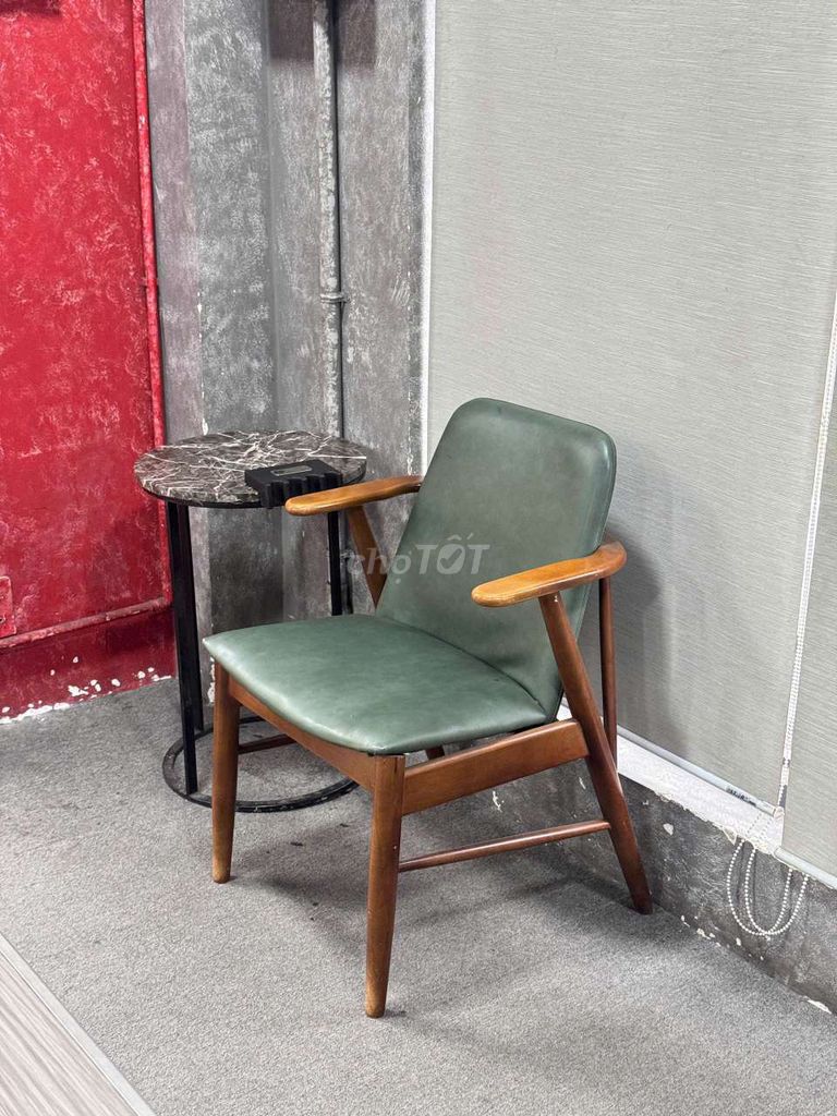 Ghế đơn Gỗ Da Xanh lá Đã sử dụng. Mua bán Bàn ghế tại Quận Bình Thạnh Tp Hồ Chí Minh được đăng bởi Lê duy thiên  hình 1