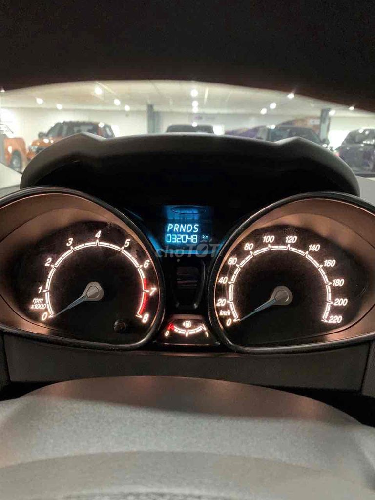Ford Fiesta 2015 1.5 AT Sport - 32000 km. Mua bán Ô tô tại Quận 8 Tp Hồ Chí Minh được đăng bởi Glynk Võ Văn Kiệt hình 12