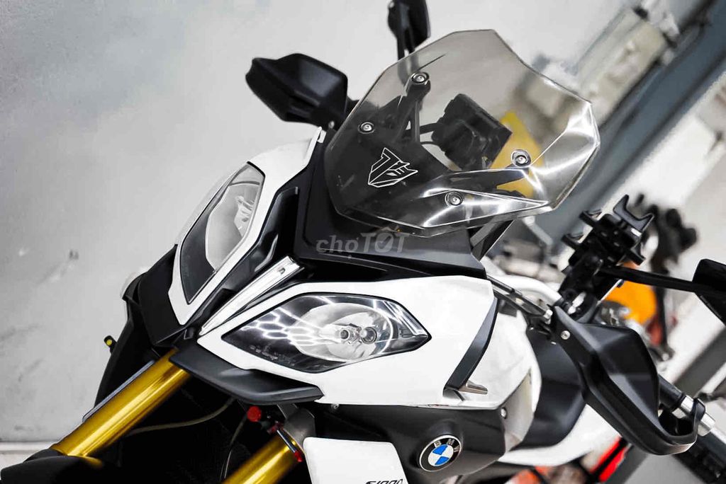 BMW S1000XR Model 2016 Nhập Đức Ngay Chủ. Mua bán Xe máy tại Quận Bình Tân Tp Hồ Chí Minh được đăng bởi Thiệu Tông  hình 11