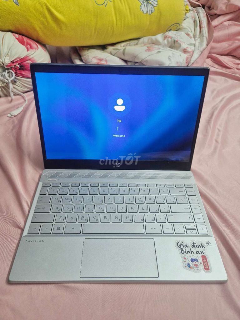 HP Pavilion 13, i5 8GB/512GB võ nhôm sang, vân tay. Mua bán Laptop tại Quận 7 Tp Hồ Chí Minh được đăng bởi Hoàng Huy hình 1