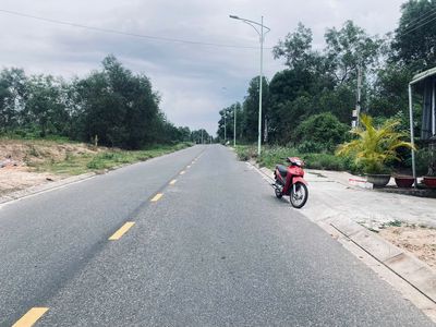 Bán Nhà 6m x 44m mặt tiền Hoàng Diệu - TX LaGi giá rẻ nhất 2.5 tỷ. Mua bán nhà ở tại Thị xã La Gi Bình Thuận được đăng bởi Minh DoNa