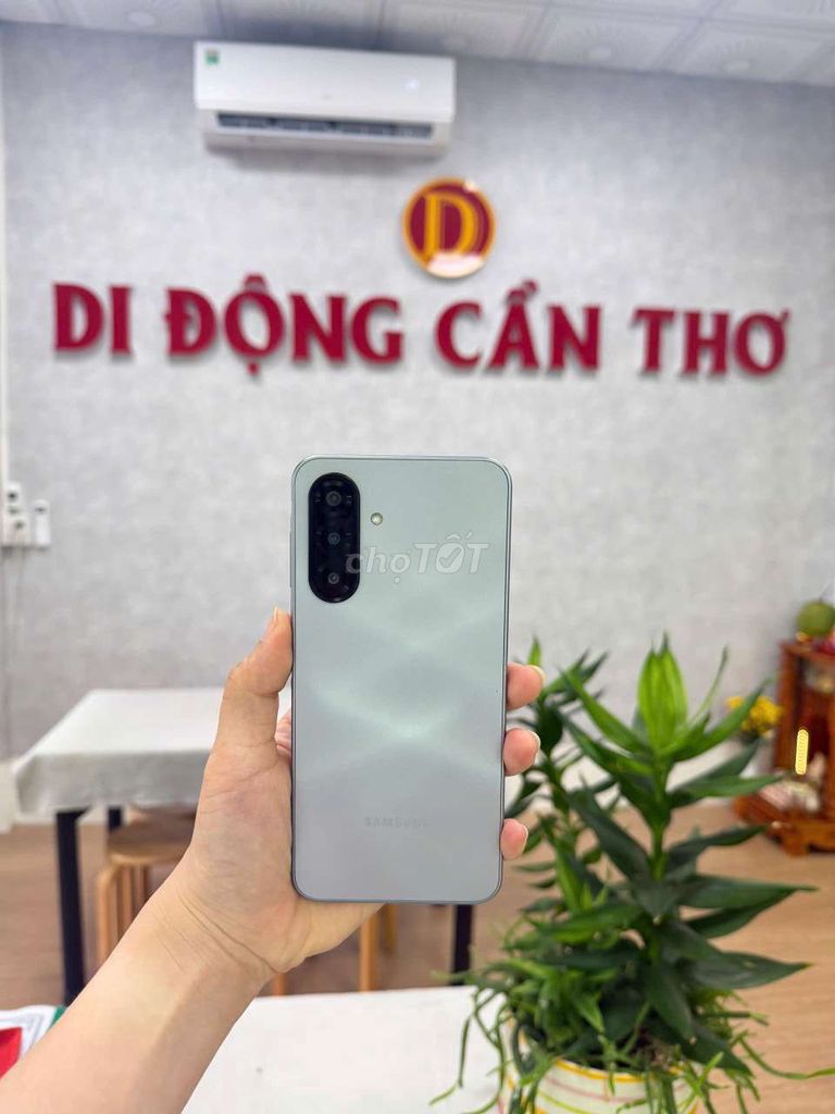 Samsung Galaxy A17 128GB Xám. Mua bán Điện thoại tại Quận Ninh Kiều Cần Thơ được đăng bởi Di Động Cần Thơ hình 1