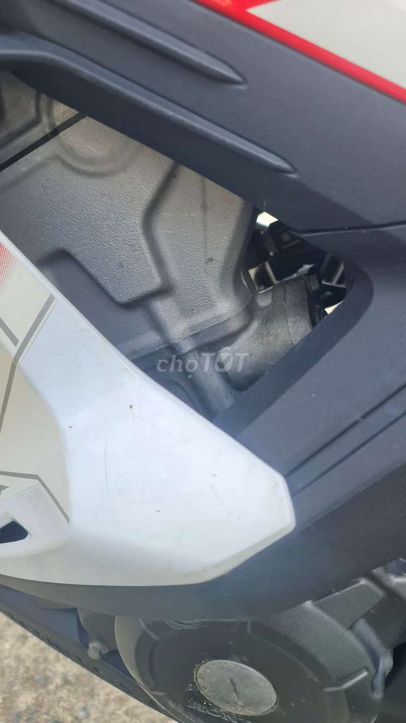 #AIR_125cc_2014 Fi  máy xe zin 100% MỚI  KENG. Mua bán Xe máy tại Quận 11 Tp Hồ Chí Minh được đăng bởi CỬA HÀNG XE MÁY LONG HỔ hình 7