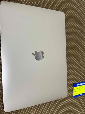macbook air 2018. Mua bán Laptop tại Quận Đống Đa Hà Nội được đăng bởi Vũ Trịnh