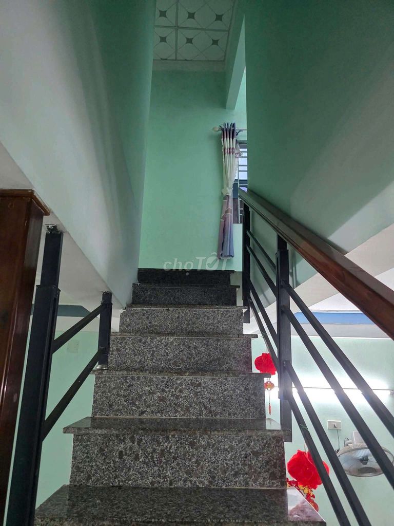 Nhà bán hẻm trần hưng đạo, gần tháp đôi Nhà bán hẻm trần hưng đạo, gần tháp đôi