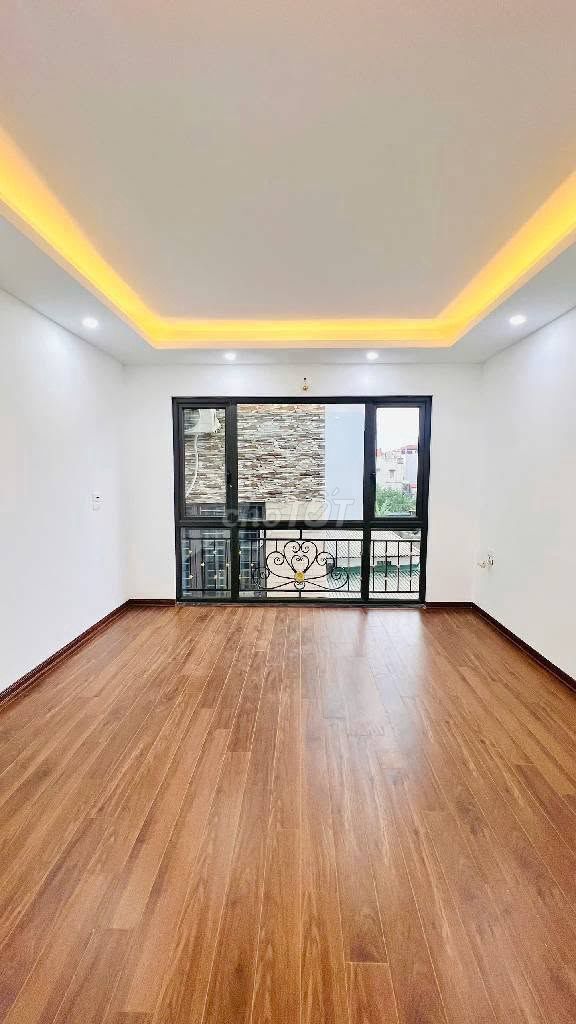 Продается дом площадью 54 м², 5-этажная автомобильная дорожка в Тханьчри ~ 6 миллиардов