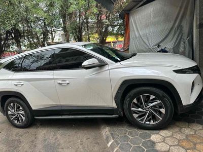 Hyundai Tucson 2022 Trắng 47800km Tự động