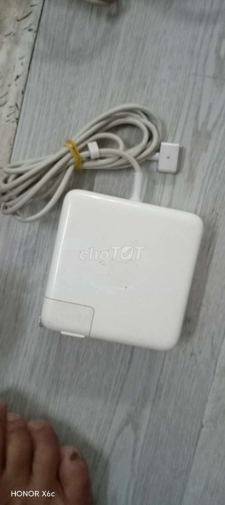 Sạc laptop Apple MagSafe 2 85W. Mua bán Phụ kiện (Màn hình, Chuột...) tại Quận 8 Tp Hồ Chí Minh được đăng bởi shop poony house hình 1
