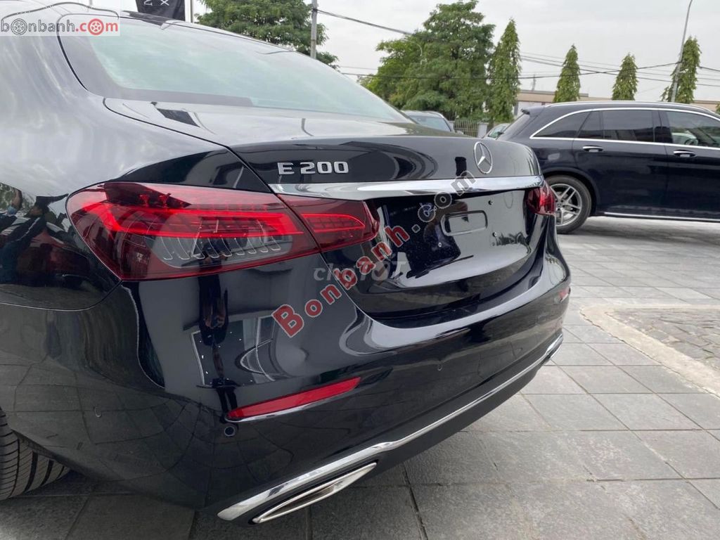 Xe Mercedes Benz E class E200 Exclusive 2025. Mua bán Ô tô tại Quận Đống Đa Hà Nội được đăng bởi Nguyễn Văn Hải hình 9