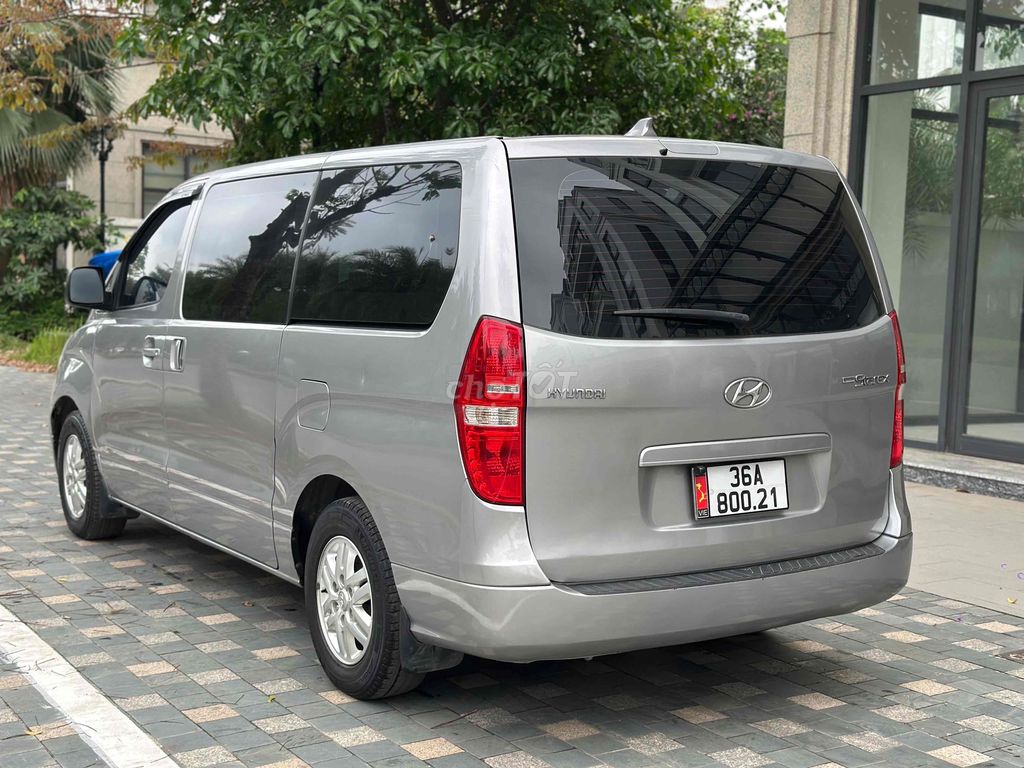Hyundai Starex 2017 9 мест механика дизель