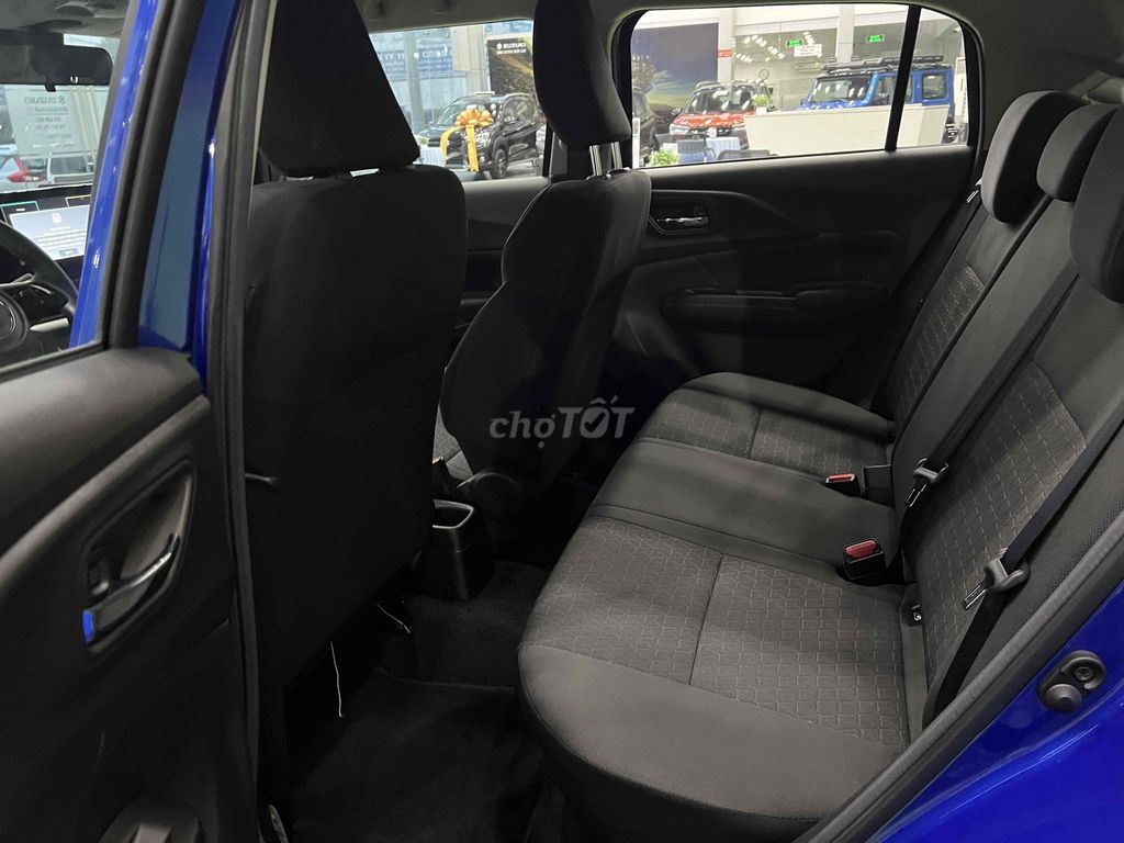 Suzuki Swift 2025 ưu đãi đặc biệt. Mua bán Ô tô tại Thành phố Thuận An Bình Dương được đăng bởi Nguyễn An hình 8