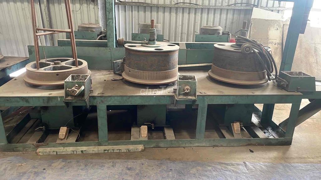 02 máy kéo thép 05 đầu và 03 đầu. Mua bán Đồ chuyên dụng, Giống nuôi trồng tại Huyện Bến Lức Long An được đăng bởi Huynh Cong LOn hình 1