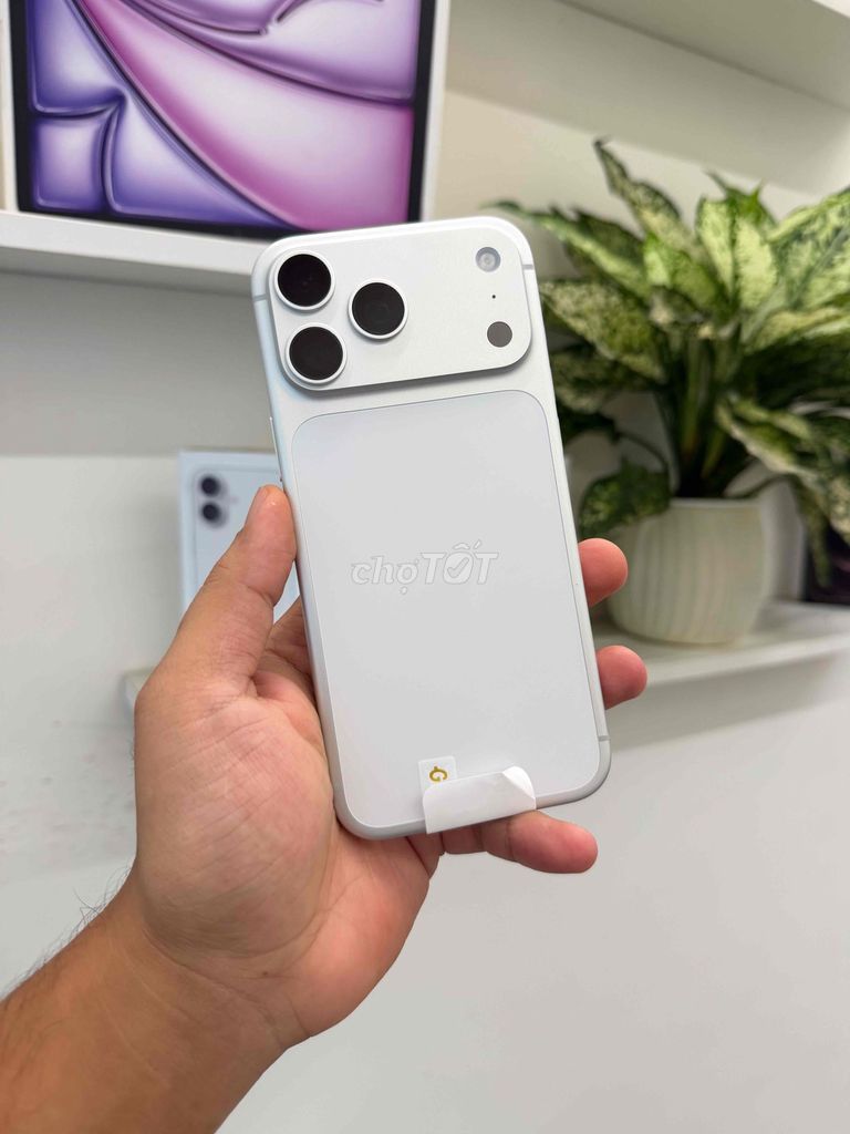 iPhone 17 Pro Max 256GB Trắng sạc 0lần . có góp. Mua bán Điện thoại tại Quận Đống Đa Hà Nội được đăng bởi Bùi Hiếu  H iStore hình 1