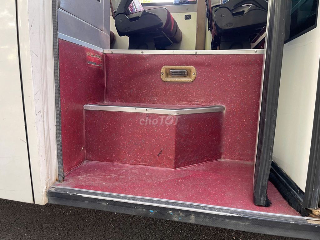 Isuzu samco 2016  máy 5.2. Mua bán Ô tô tại Huyện Tân Phú Đồng Nai được đăng bởi Salon AUTO THÀNH TRUNG Đồng Nai hình 12