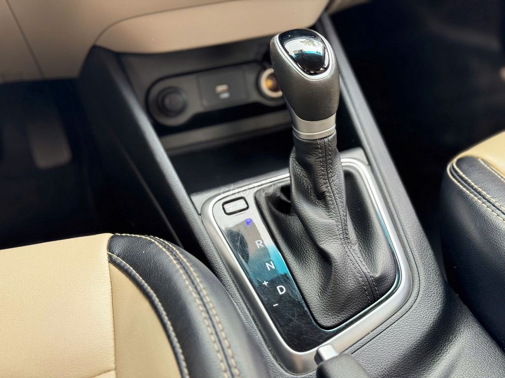 Hyundai Accent 1.4AT 2023 Trắng, 60.000 km. Mua bán Ô tô tại Quận Hà Đông Hà Nội được đăng bởi Nguyễn Minh Hiếu hình 5