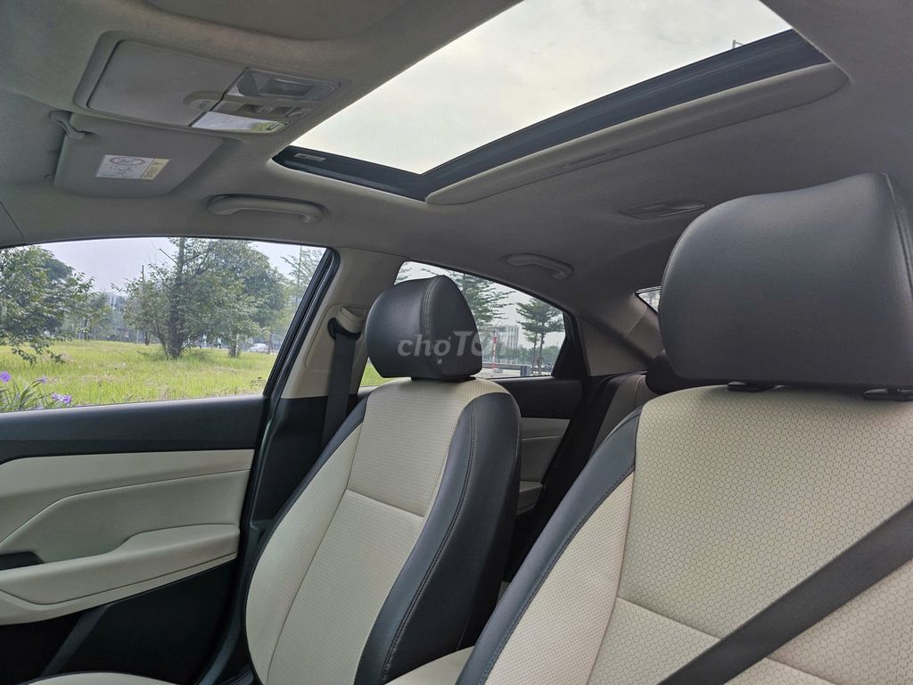 Hyundai Accent bản đủ ATH 2022 màu đen. Mua bán Ô tô tại Quận Thanh Xuân Hà Nội được đăng bởi Thanh Biz Nguyễn Thái Auto hình 15