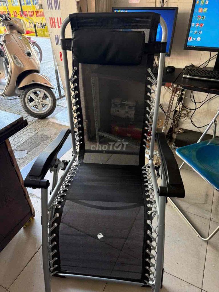 Ghế nằm ngả Kim loại Đen mới. Mua bán Bàn ghế tại Quận Gò Vấp Tp Hồ Chí Minh được đăng bởi Gia huy hình 1