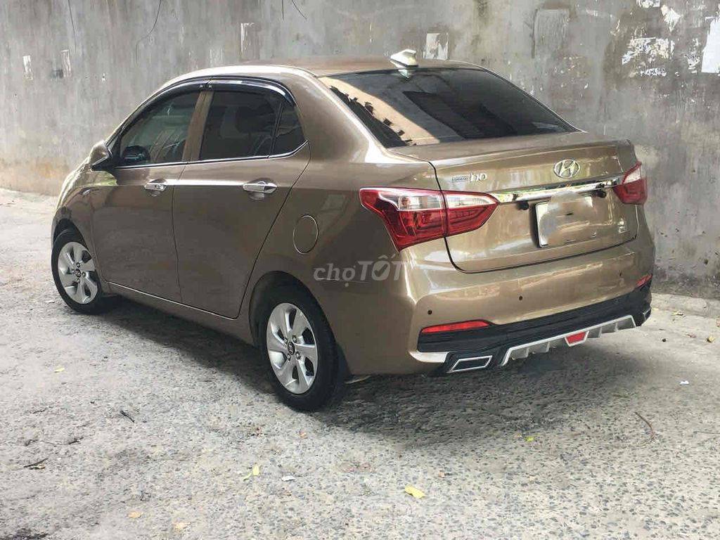 Bán Hyundai Grand i10 2019 1.2AT Nâu Đẹp Xuất Sắc