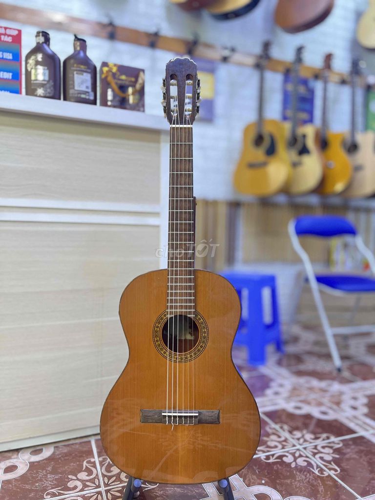 Đàn Guitar Classic A Khách Gửi Bán Dùm 1tr5