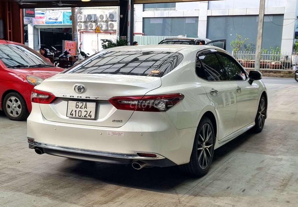 TOYOTA CAMRY 2.5Q MODEL 2022, ODO 5V6, HỖ TRỢ GÓP.. Mua bán Ô tô tại Thành phố Thủ Đức Tp Hồ Chí Minh được đăng bởi Đức Hưng Siêu thị ô tô Thủ Đức hình 6