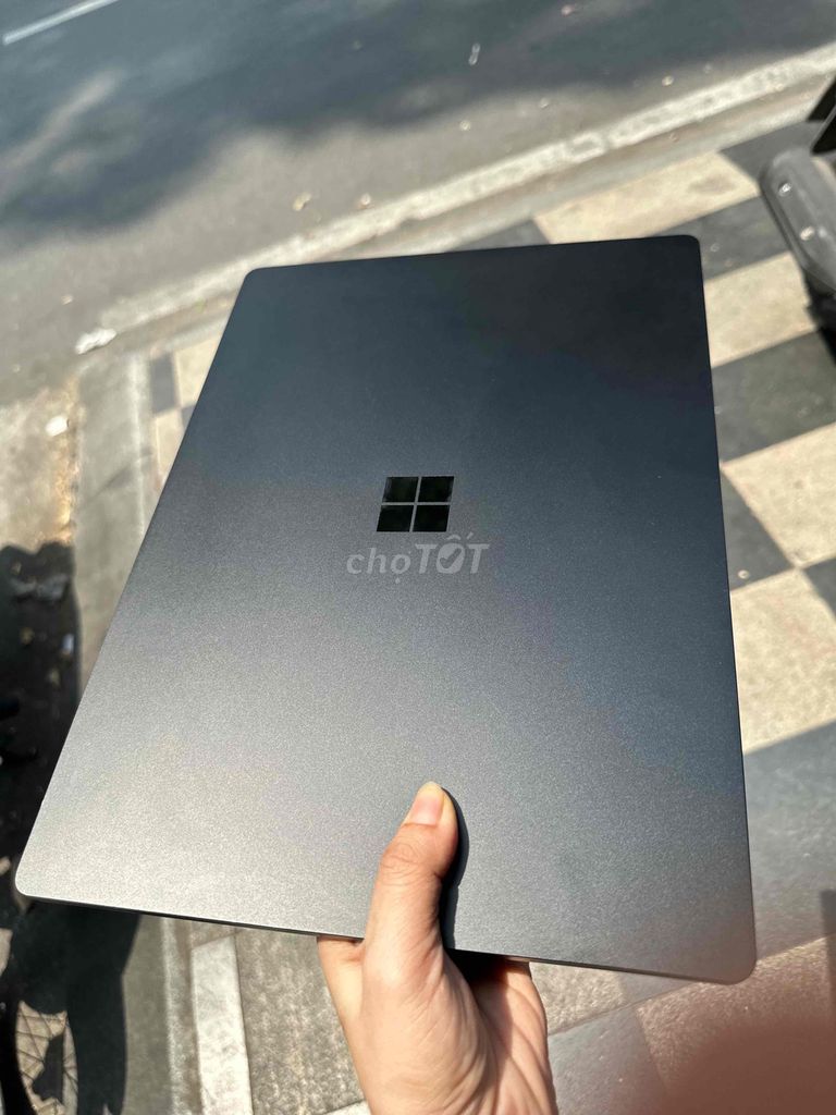 Microsoft Surface Laptop 3 i7/16Gb/Ssd 512gb. Mua bán Laptop tại Quận 1 Tp Hồ Chí Minh được đăng bởi HOÀNG TUẤN hình 1