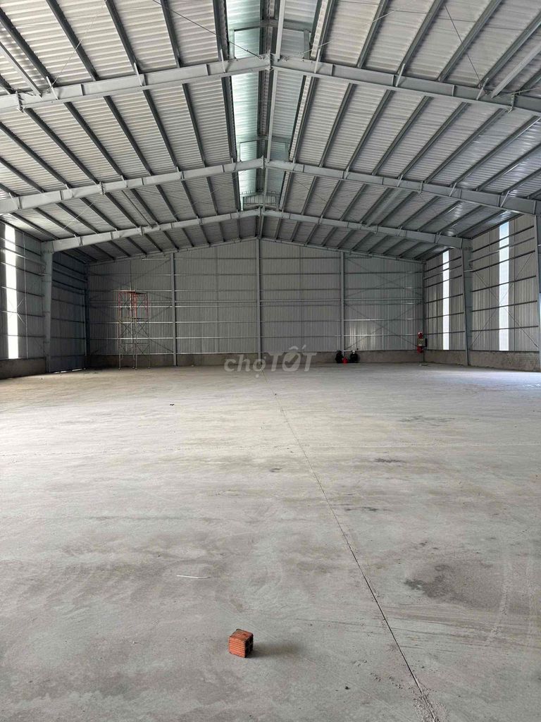 Xưởng Dĩ An 1400m/80tr Đường Container