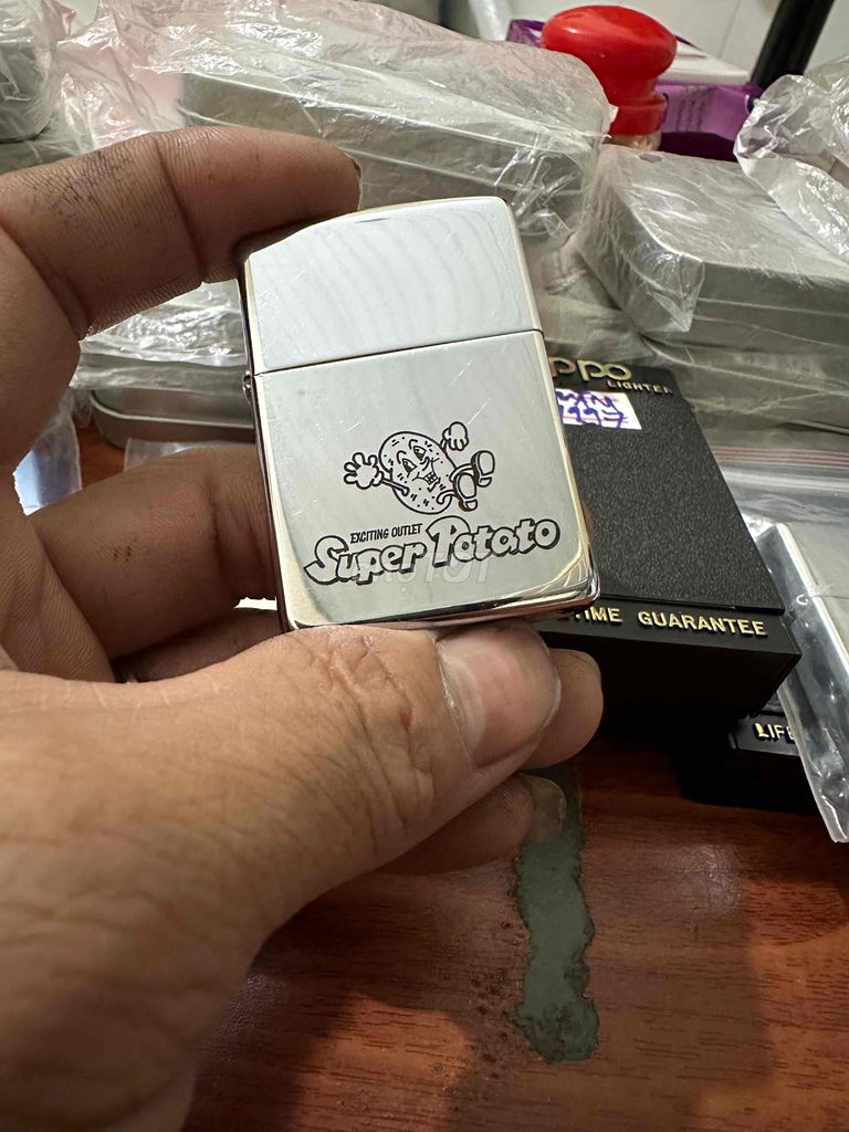 Zippo cổ xưa chuẩn Mỹ tặng đá âm hay to gà khỏe bá