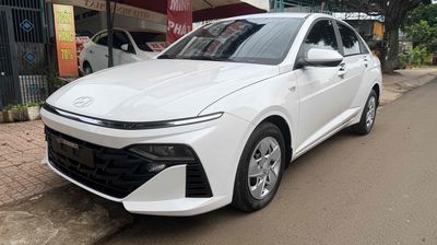 Hyundai Accent 2024 MT Trắng