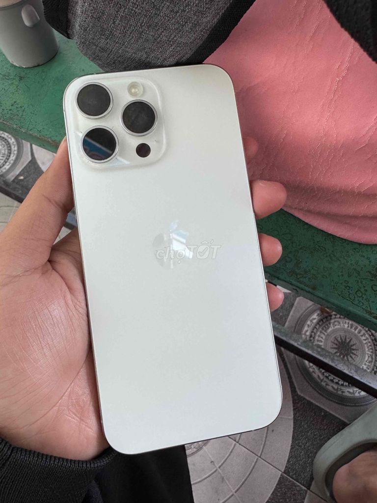 Apple iPhone 16 Pro Max 256GB Trắng. Mua bán Điện thoại tại Quận Bình Thuỷ Cần Thơ được đăng bởi Bảo hình 1