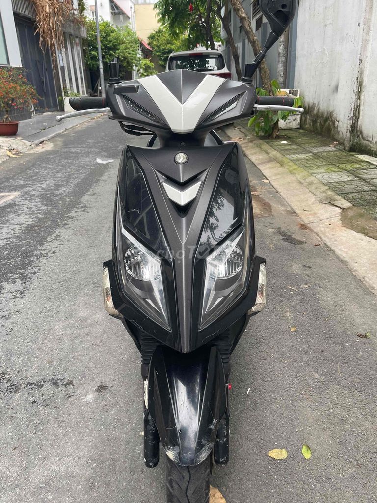 SYM Power Fi 125 куб. см 2022, черный, белый, импортный