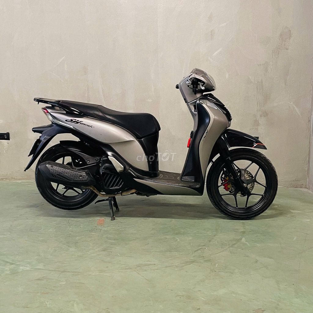 Honda SH Mode Bạc. Mua bán Xe máy tại Quận Bắc Từ Liêm Hà Nội được đăng bởi iMotorbike Hà Nội hình 4