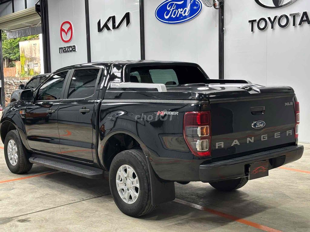 Ford Ranger 2017 XLS 2.2L 4x2 MT. Mua bán Ô tô tại Thành phố Buôn Ma Thuột Đắk Lắk được đăng bởi Hiếu Đắk Lắk hình 4