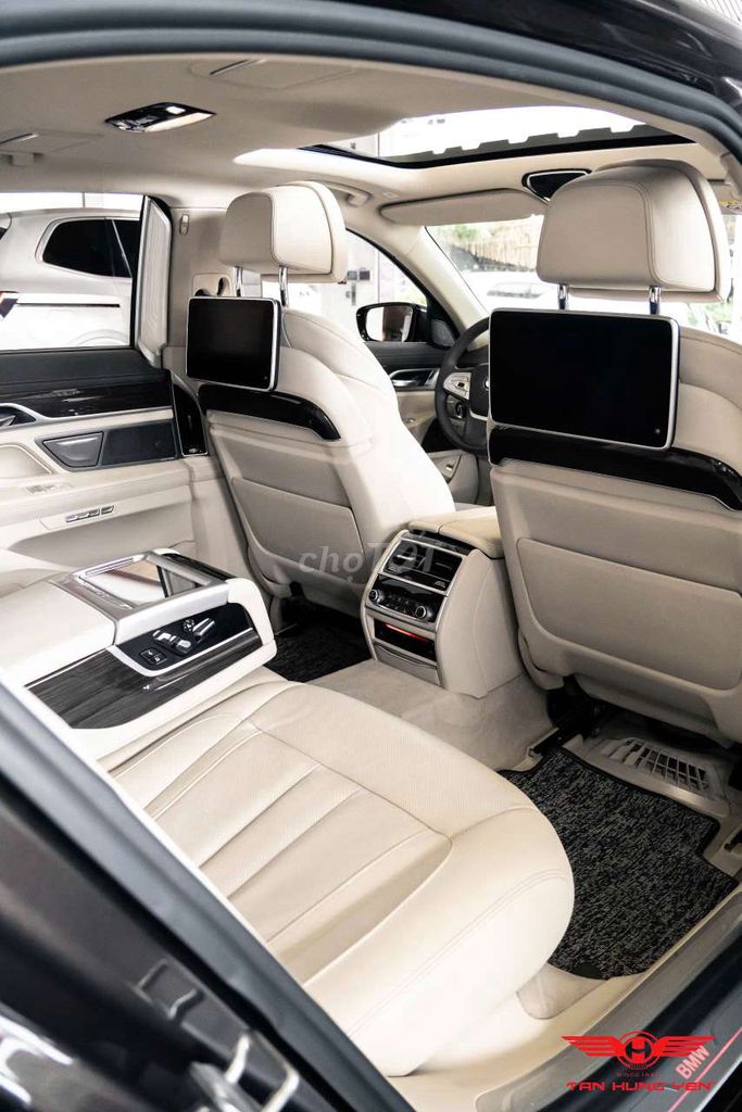 ❤️❤️ BMW 740i 2018 ❤️

Chỉ với 1 tỷ 8xx triệu. Mua bán Ô tô tại Quận Hải Châu Đà Nẵng được đăng bởi TÂN HƯNG YÊN AUTO hình 19