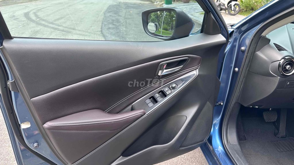 Mazda 2 2019 Premium Sedan - nhập khẩu thái lan. Mua bán Ô tô tại Huyện Nhà Bè Tp Hồ Chí Minh được đăng bởi Hung hình 9