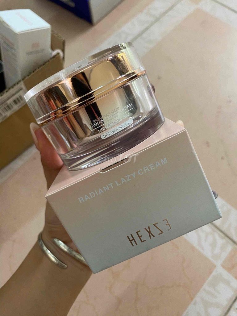 Kem dưỡng da HEXS3 Radiant Lazy Cream Nữ 50g. Mua bán Phụ kiện thời trang khác tại Thành phố Việt Trì Phú Thọ được đăng bởi Bùi Thuý Hường hình 1