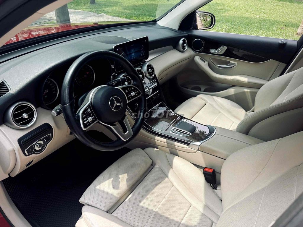 𝐌𝐄𝐑𝐂𝐄𝐃𝐄𝐒-𝐁𝐄𝐍𝐙 GLC200 MODEL 2022 FULL LỊCH SỬ HÃNG. Mua bán Ô tô tại Quận 7 Tp Hồ Chí Minh được đăng bởi GoodCar hình 7