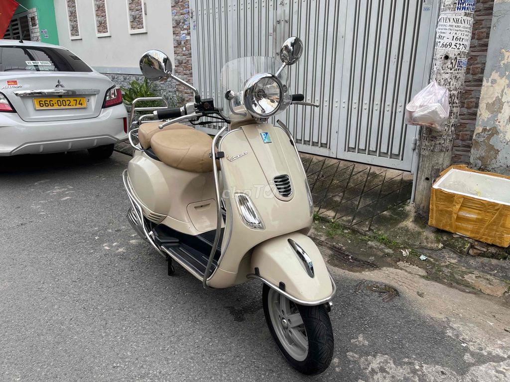 Vespa LXV 125 3Vie 2014 bstp 9chủ xe zin bao đẹp. Mua bán Xe máy tại Quận Bình Tân Tp Hồ Chí Minh được đăng bởi Huy hình 4