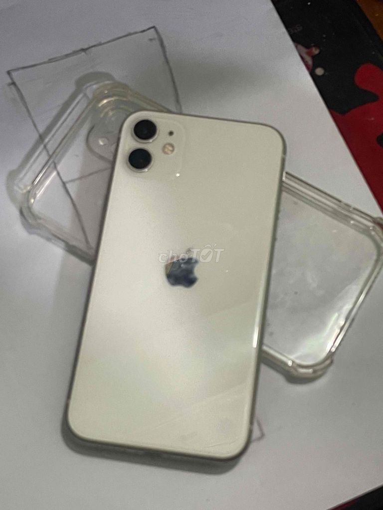 Apple iPhone 11 Trắng Đã qua sử dụng. Mua bán Điện thoại tại Thị xã Hoài Nhơn Bình Định được đăng bởi Quân Trịnh hình 1