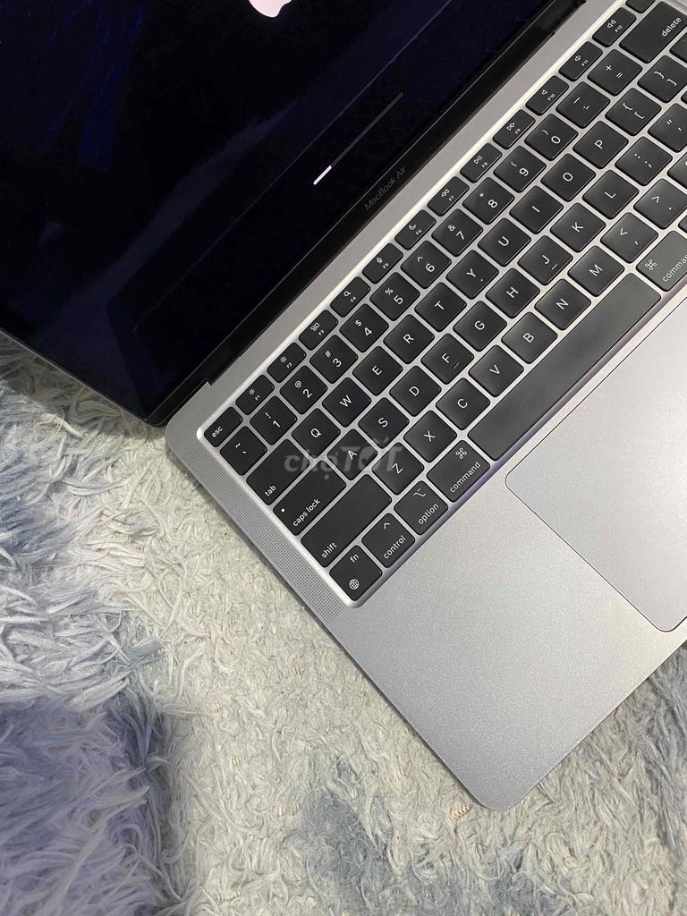 Apple Macbook Air M1 13.3”/8GB/256GB/4H/Xám. Mua bán Laptop tại Quận Ninh Kiều Cần Thơ được đăng bởi Thanh Phương hình 1