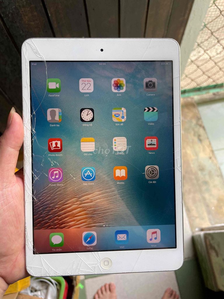 ipad mini 1 nứt kính( cảm ứng ok). Mua bán Máy tính bảng tại Quận Sơn Trà Đà Nẵng được đăng bởi Bosco Wong hình 1