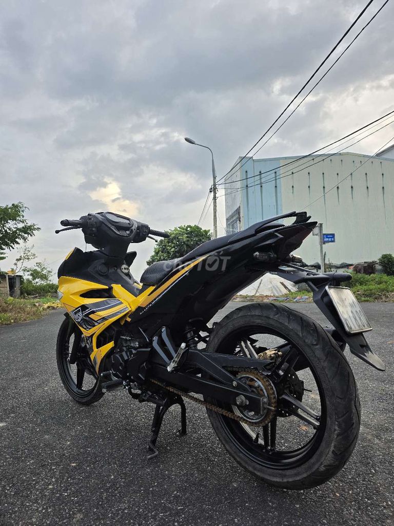 Yamaha Exciter Up LED Vàng đen bs 92. Mua bán Xe máy tại Quận Cẩm Lệ Đà Nẵng được đăng bởi Ngạo Thiên hình 7