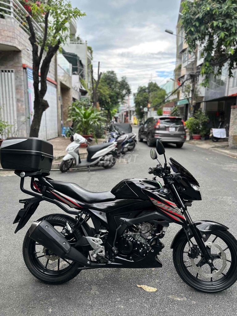 su bandit150. Mua bán Xe máy tại Quận Tân Bình Tp Hồ Chí Minh được đăng bởi Huyền hình 1